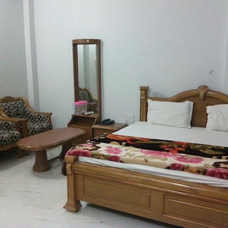 Dynasty Guest House Βαρανάσι Εξωτερικό φωτογραφία